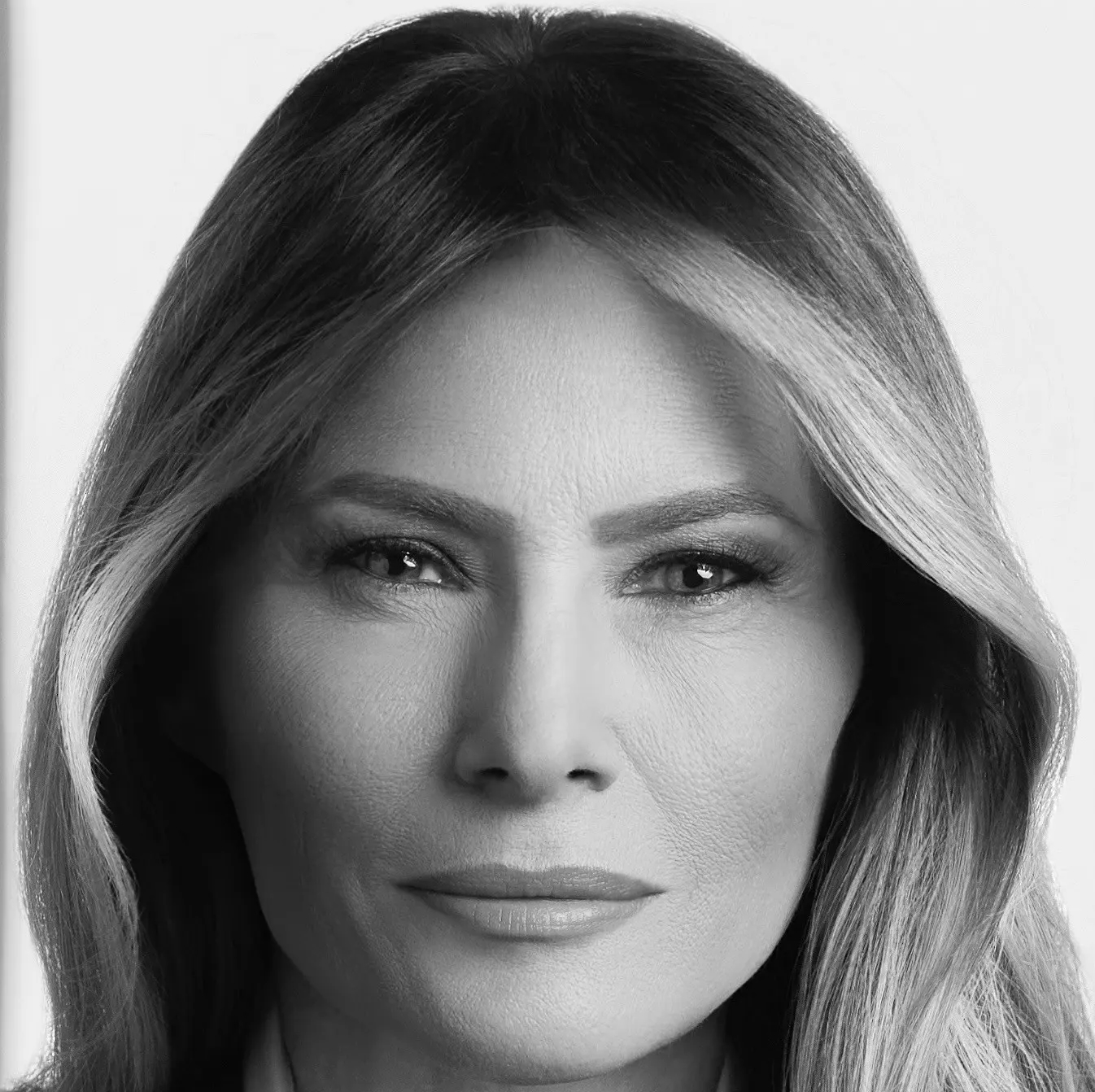 Melania Trump White House Portrait (2025) (cropped)