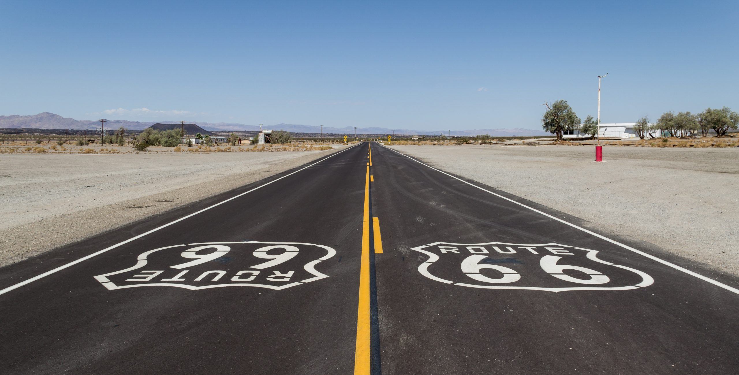 Amboy (California, USA), Hist. Route 66 2012 1