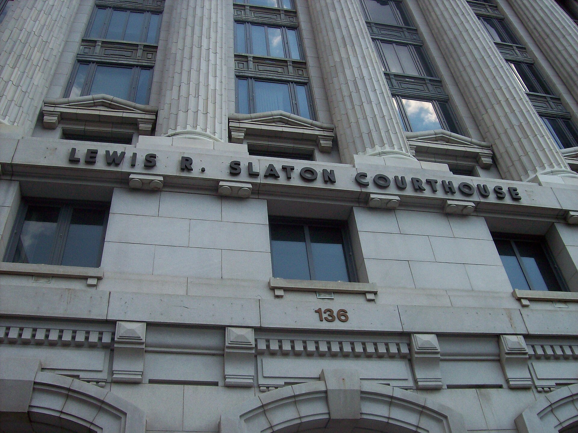 Fulton County Courthouse Facade