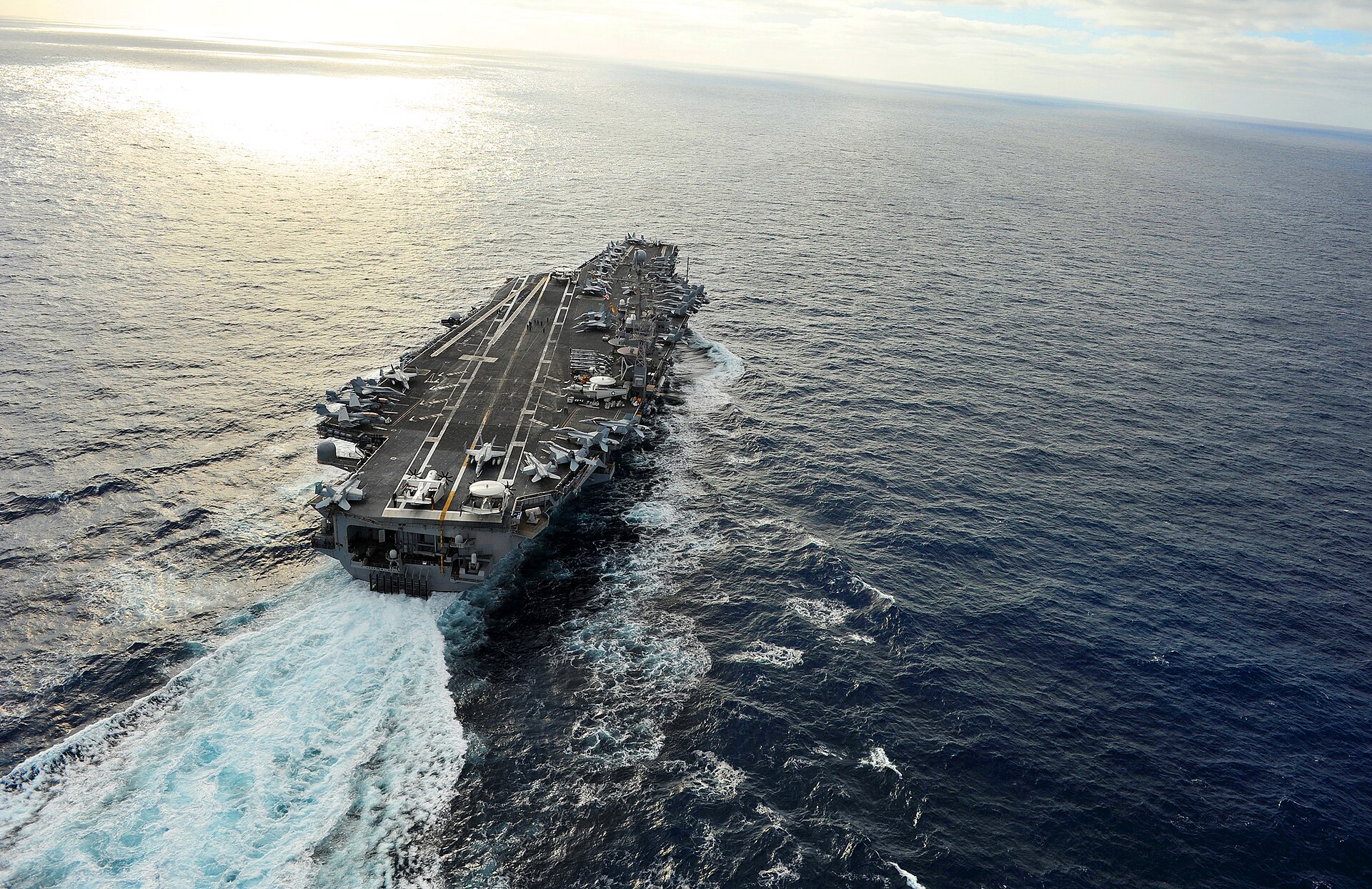 US Navy 111216 N KQ416 391 The Nimitz class aircraft carrier USS Abraham Lincoln (CVN 72) is underway on deployment to the 5th and 7th Fleet areas