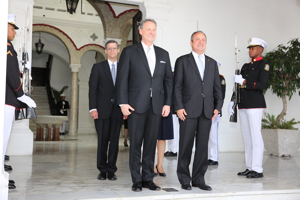 Embajador de Estados Unidos en Panamá John Feeley