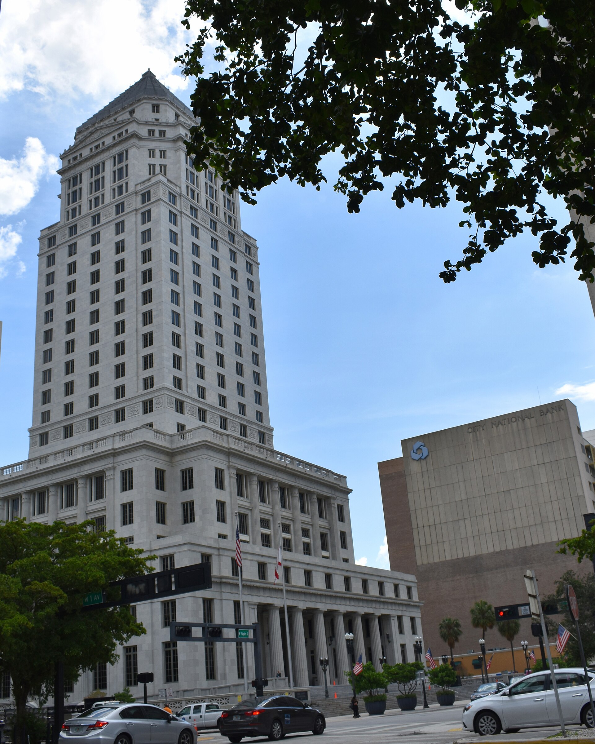 Dade County Courthouse (Miami, Florida)