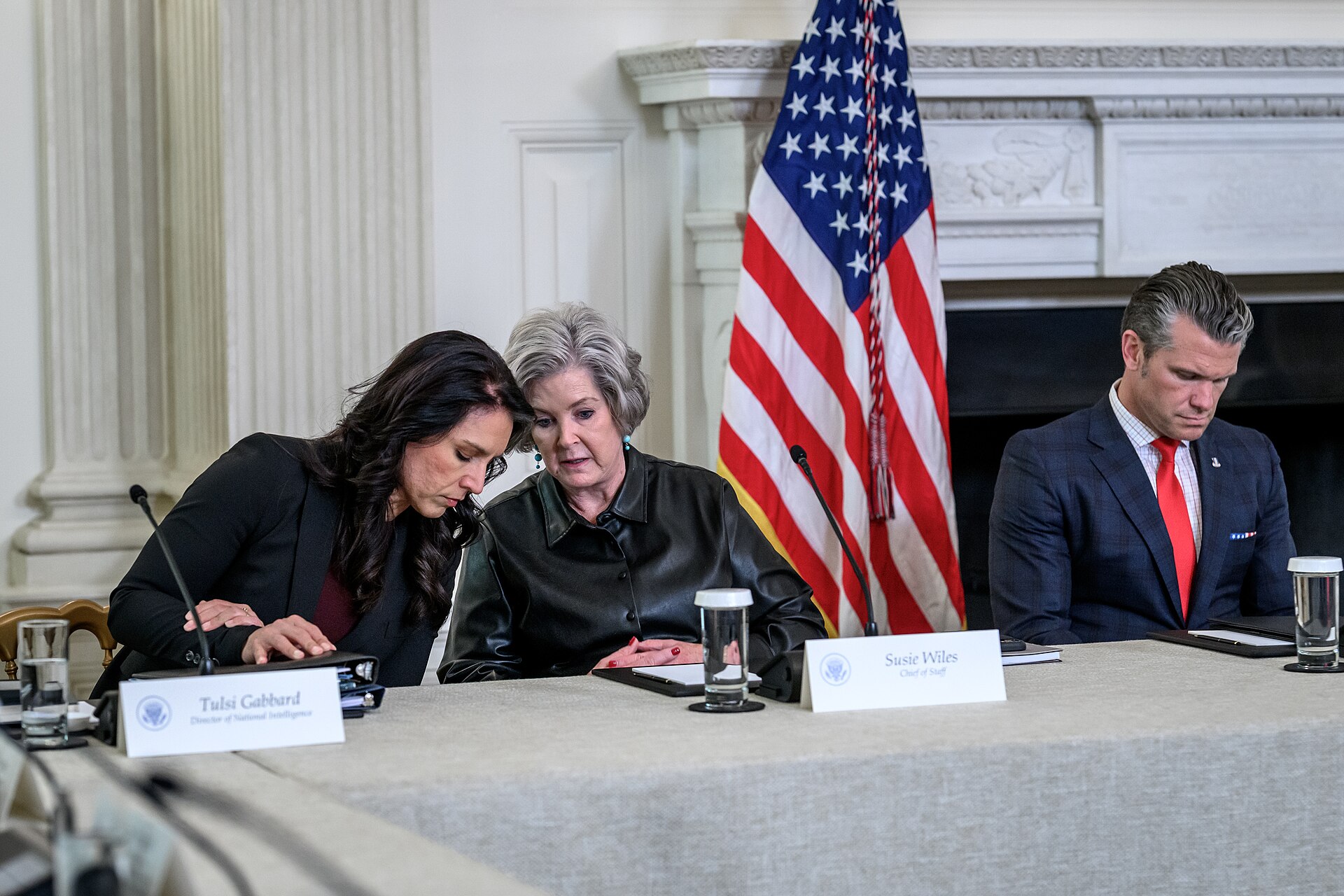 P20251022MR 0114 President Donald Trump attends a roundtable event launching the Homeland Security Task Force