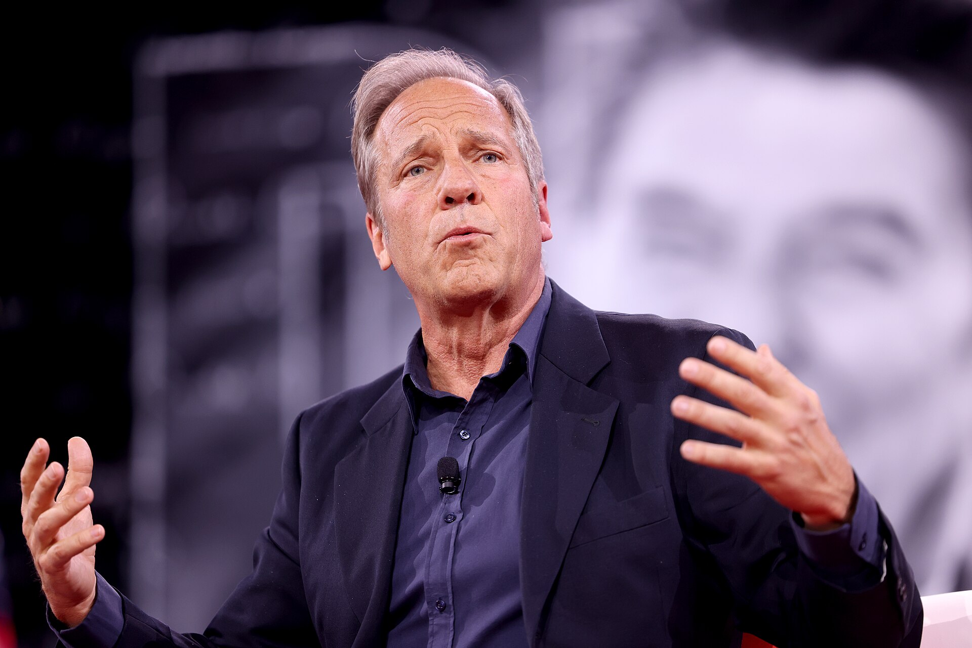 Mike Rowe (54360579433)