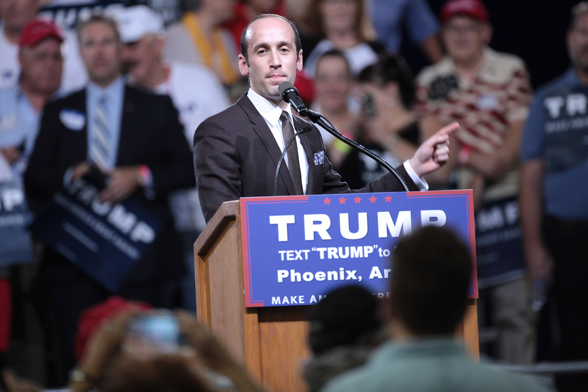 Stephen Miller (27148847234)