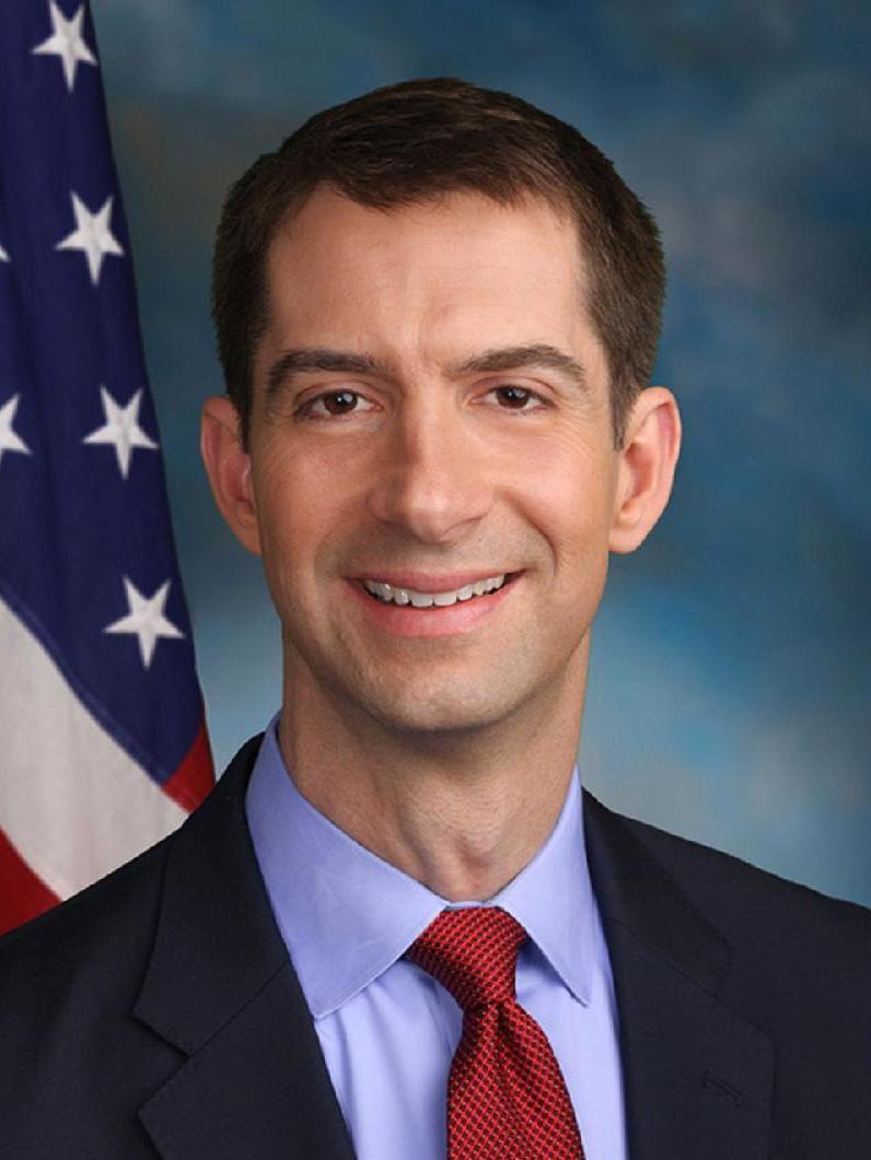 Tom Cotton official Senate photo (cropped)