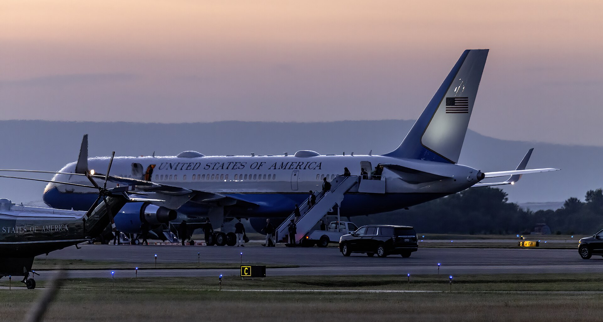Air Force One VC 32A HGR MD2