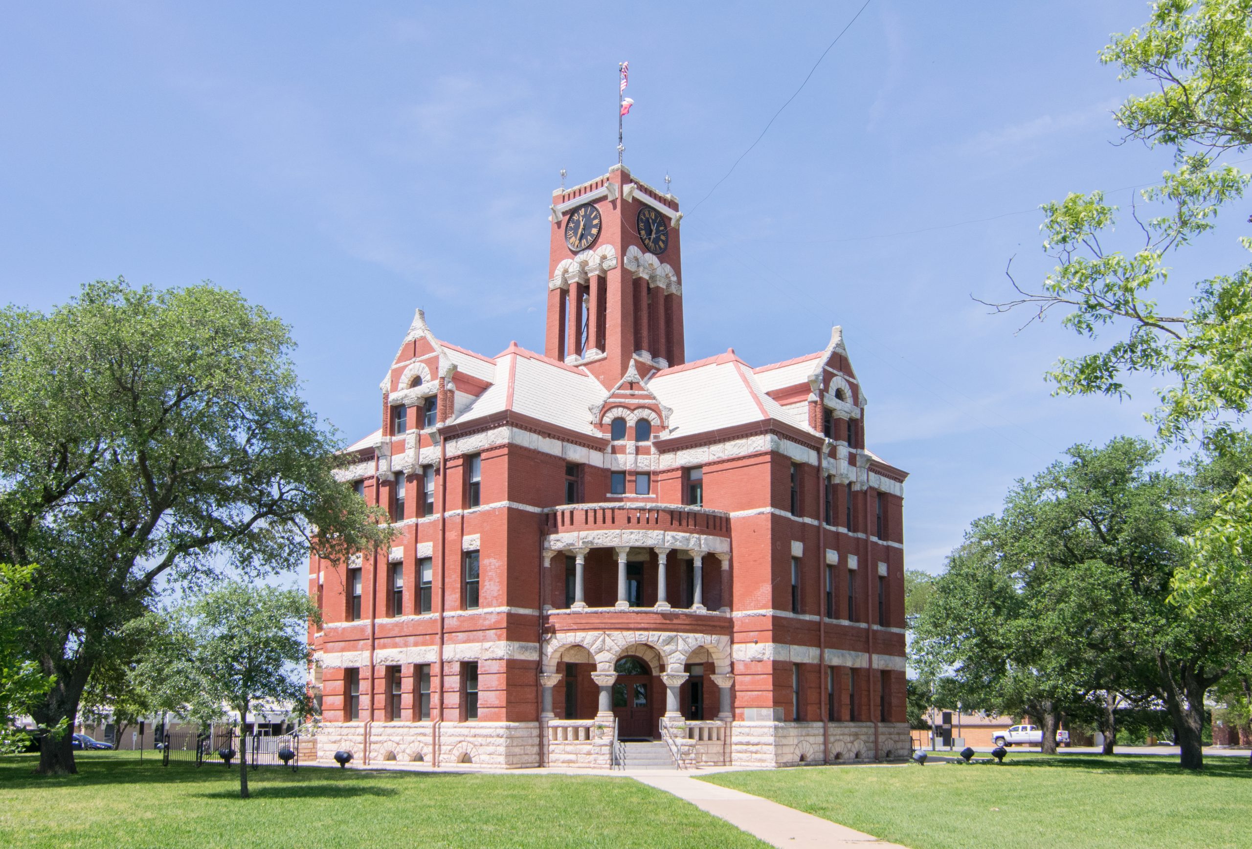 Lee County Courthouse, Giddings, Texas 1805081201